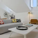 Moonlight By Feelfreerentals *