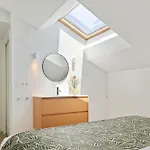 Moonlight By Feelfreerentals Daire *