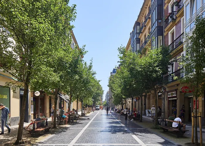 Moonlight By Feelfreerentals