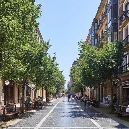 Moonlight By Feelfreerentals